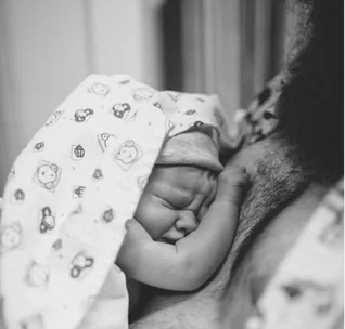 Young Kiwi father to raise his surrogate baby alone after wife dies