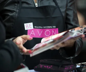 Beauty company Avon to close NZ operations
