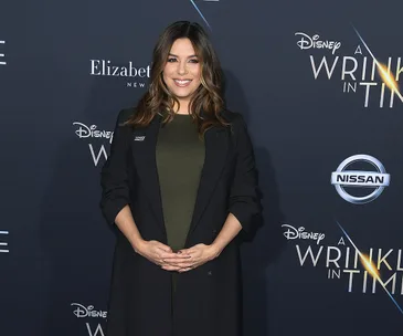 Pregnant Eva Longoria has discovered the joy of leggings