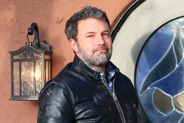 The Internet is bashing Ben Affleck’s GIANT back tattoo (and we don’t blame them)