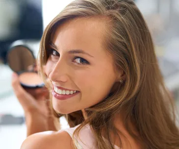 This is what a beauty editor’s make-up routine costs