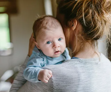 If you have your first child at this age you’ll always earn less than your husband