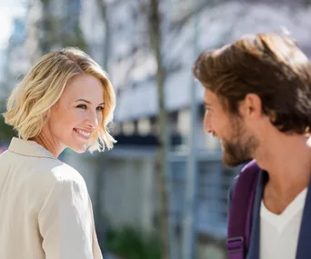 6 ways to tell if someone is attracted to you