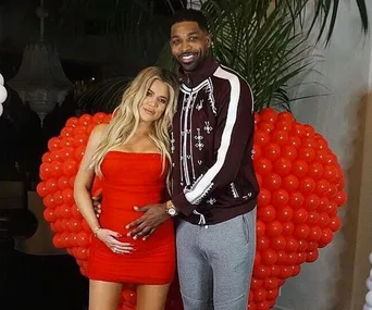 “She’s so gorgeous!” Kim Kardashian breaks her silence on Khloé Kardashian giving birth