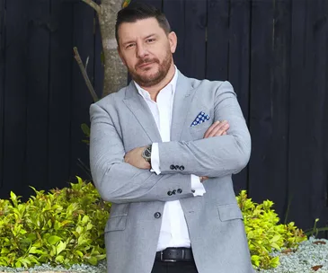 manu feildel