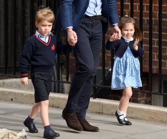 When Prince George and Princess Charlotte will have to start bowing to the Queen