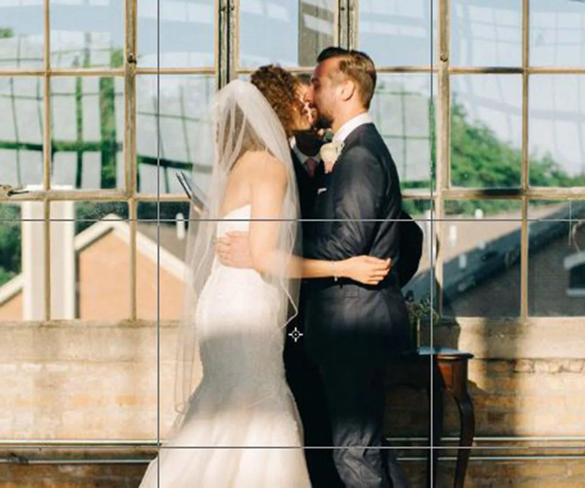 The funniest wedding picture we’ve ever seen!