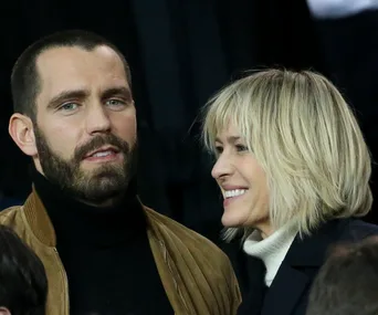 Robin Wright marries her French beau in a très chic secret ceremony