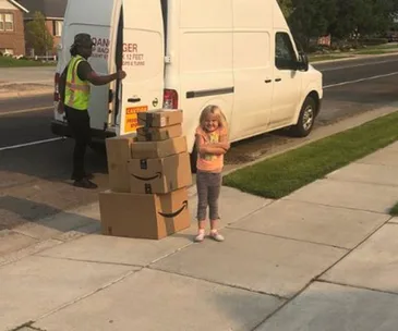 This little girl’s glee is obvious when the $350 worth of toys she secretly ordered on her mum’s credit card turn up!