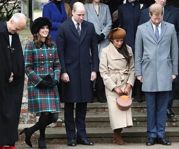 The best royal curtsies of all time