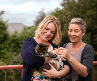 When mothers and daughters move in together – as adults