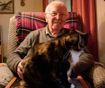 The heartwarming community project making older people feel less lonely