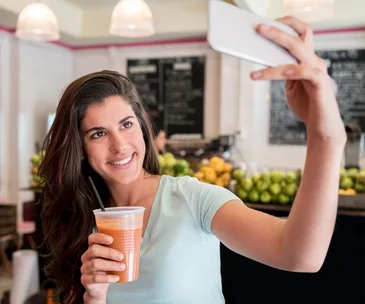 How social media can impact your eating habits
