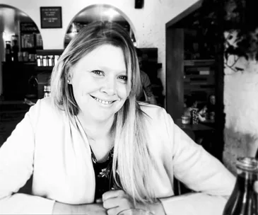 Meet the Aussie woman who went from a crushing infertility diagnosis to founding a global kindness movement