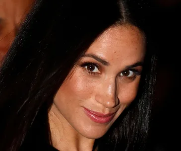 Meghan Markle is seen briefly back on Instagram and we wonder if the duchess is missing social media