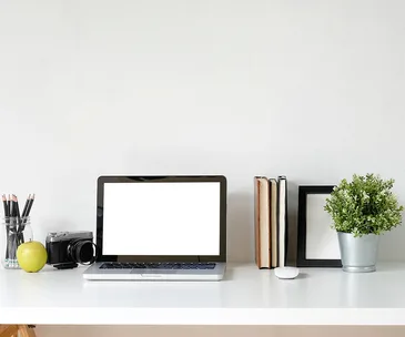 Minimalistic desk