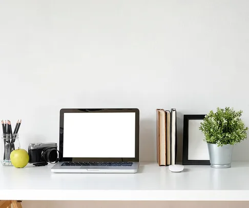 Minimalistic desk