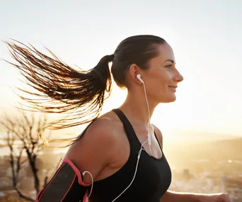 woman running 