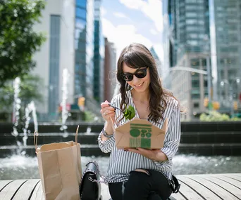 Put down that sandwich and move away from your desk: why we need to start taking lunch breaks again