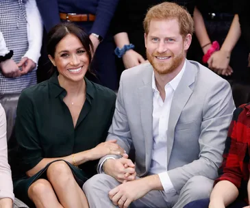 meghan markle and prince harry smiling