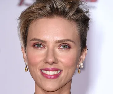 scarlett johansson