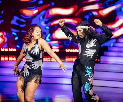 William Waiirua and Amelia do the samba in Dancing With The Stars