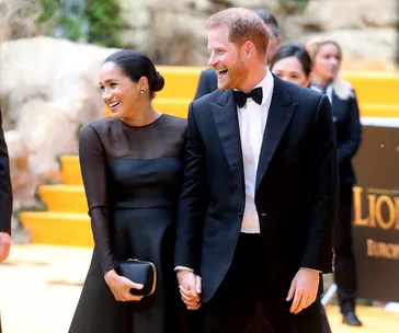 meghan markle and prince harry laughing