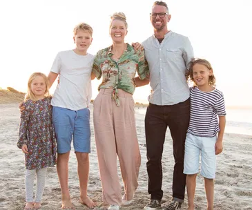 Kiwi photographer’s epic project: Find 26 teens in 9 countries, 16 years and 3 children later