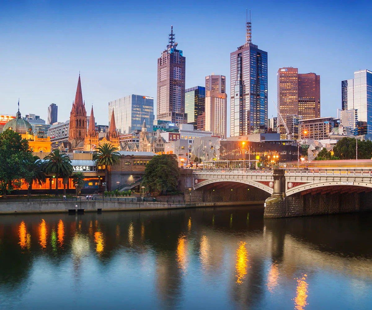 melbourne city australia at dusk 