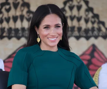 meghan markle smiling