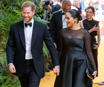 meghan markle prince harry lion king