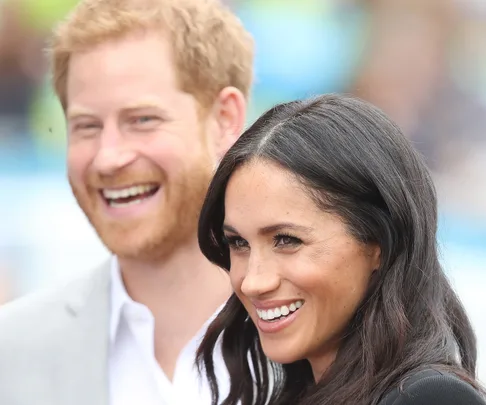 meghan markle and prince harry smiling
