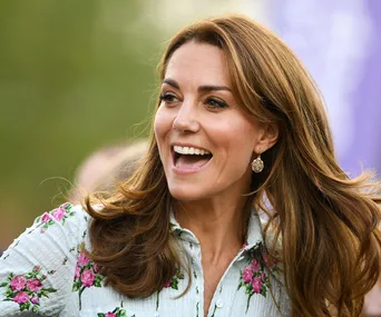 kate middleton smiling