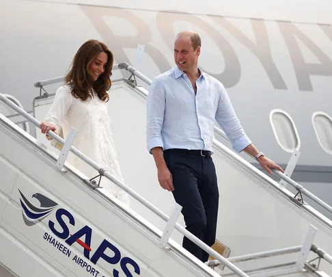 kate middleton prince william lahore plane