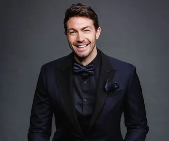 art green the bachelorette host