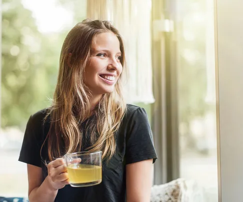 woman drinking green tea