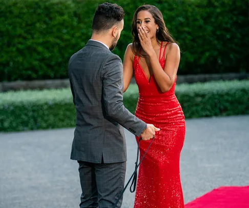 Lesina Nakhid-Schuster The Bachelorette