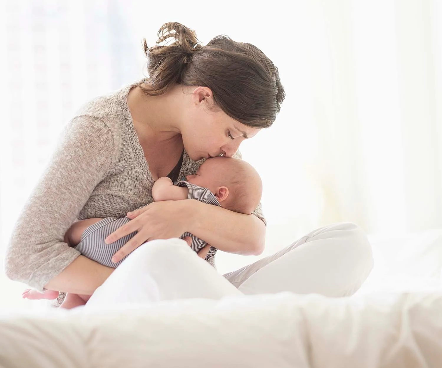 Mum warns parents about the dangers of self-locking cars after her baby becomes trapped on hot day