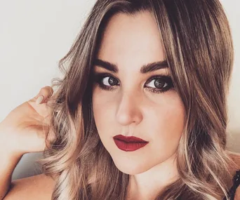ZM radio host Megan Papas’ online shoe shopping hack has gone viral and it’s not hard to see why