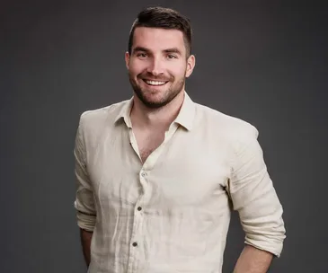 Aaron McNabb The Bachelorette NZ
