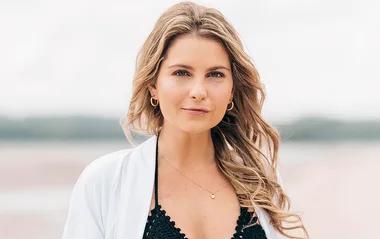 Brave Kiwi cancer survivor reveals why she is so proud of her cancer scars