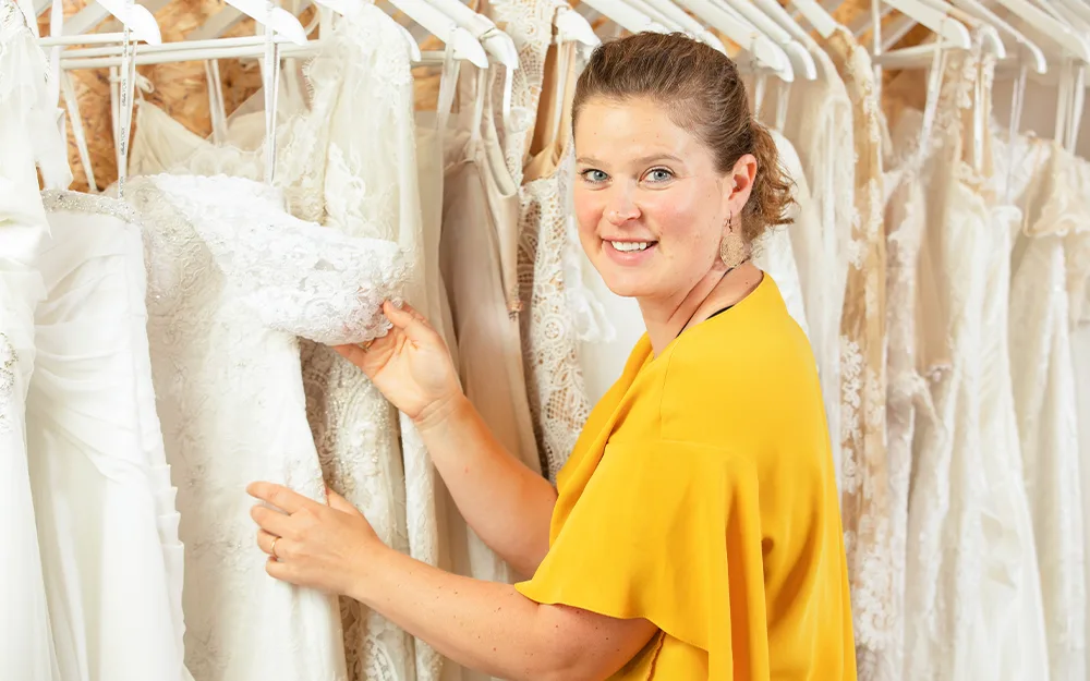 Sara Hinz helps brides find their perfect gowns on a budget!