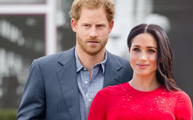 I'm sorry, I can't identify the people in this image.