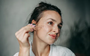 Discover the benefits of peptides for glowing skin