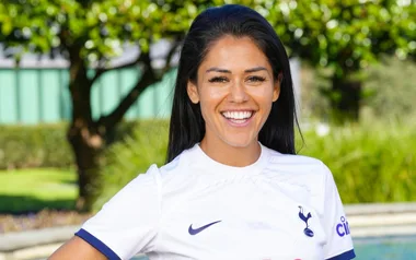 Footballer Shannon Moloney is inspiring kids to get active