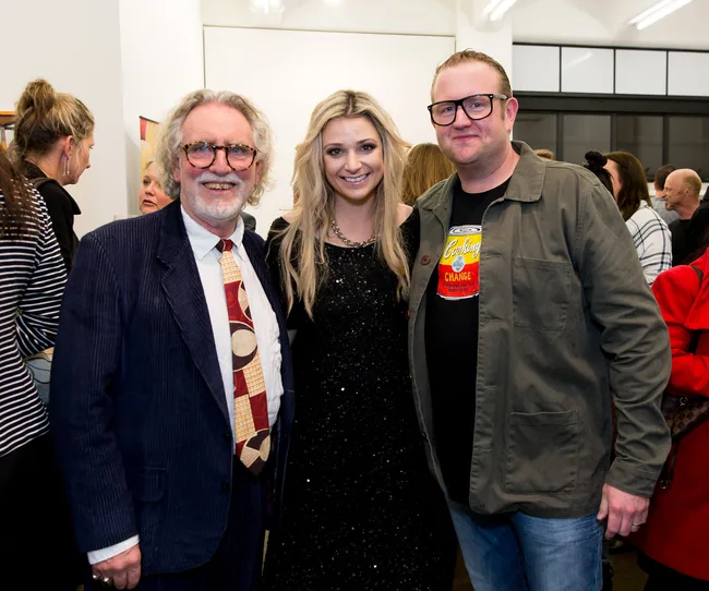Dick Frizzell, Erin Simpson