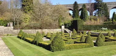 Formal-Gardening