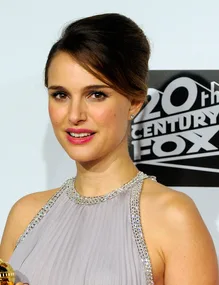 Natalie Portman worries about falling over on red carpet