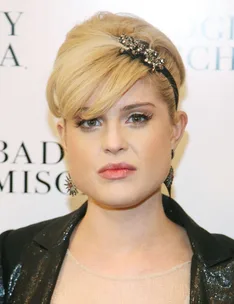 Kelly Osbourne refuses foot surgery