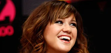 Singer Kelly Clarkson